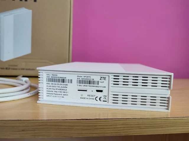 600mbp ZTE 4G router SIM Livre