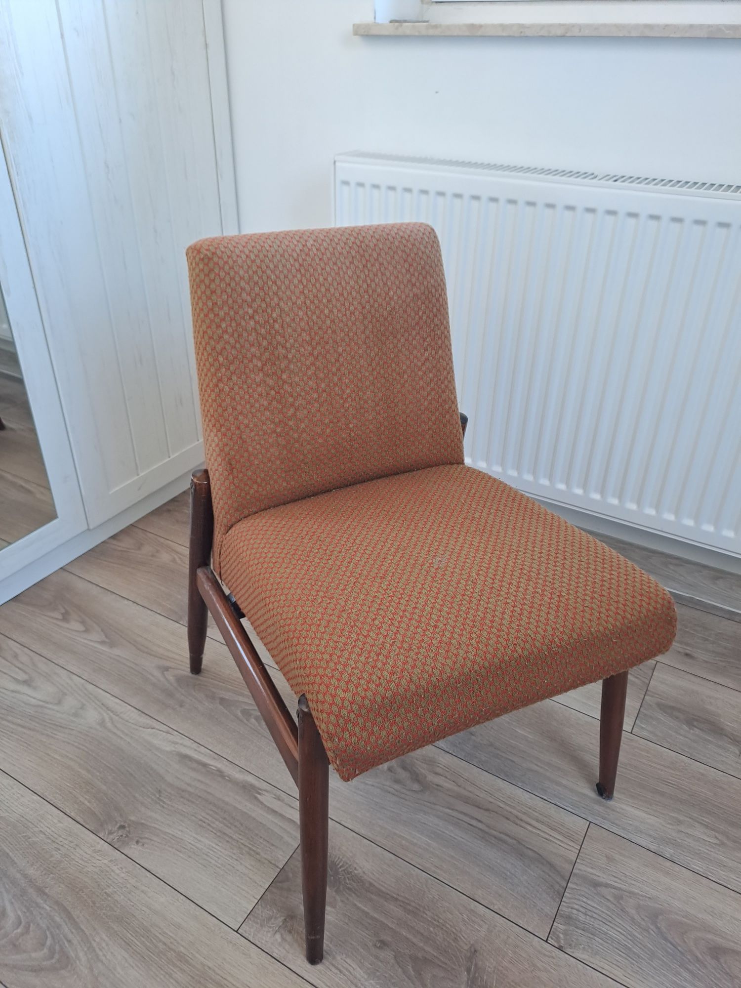 Krzesła do renowacji x6