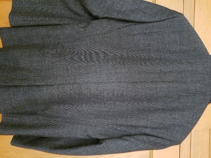 Blazer Hugo Boss em lã, tamanho 50