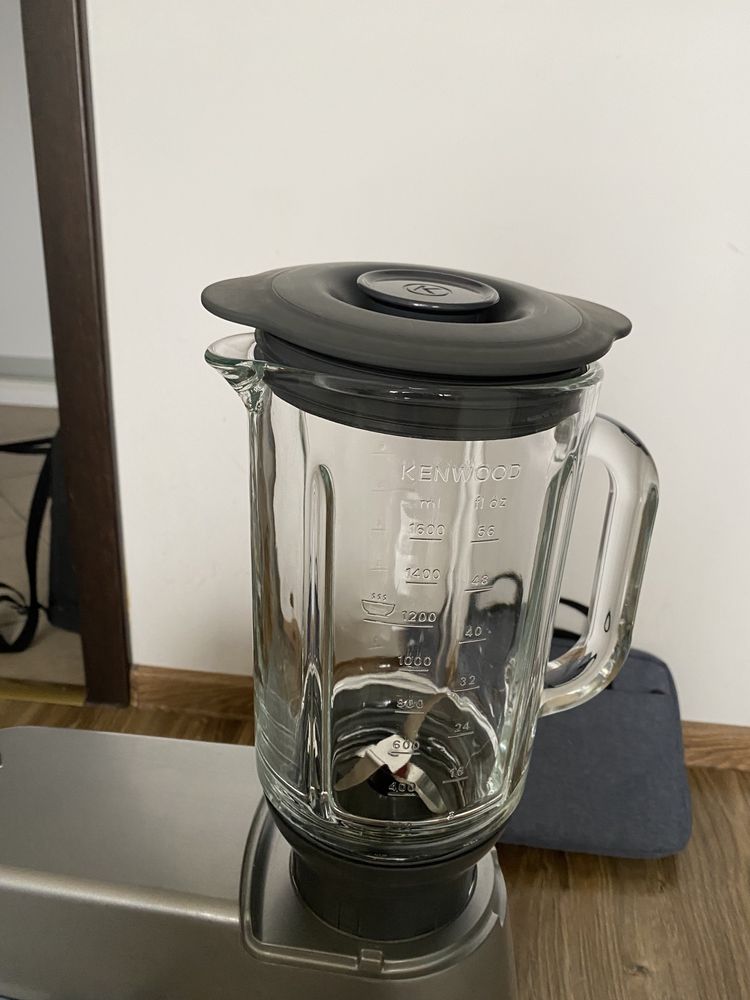Robot planetarny Kenwood XL Elite