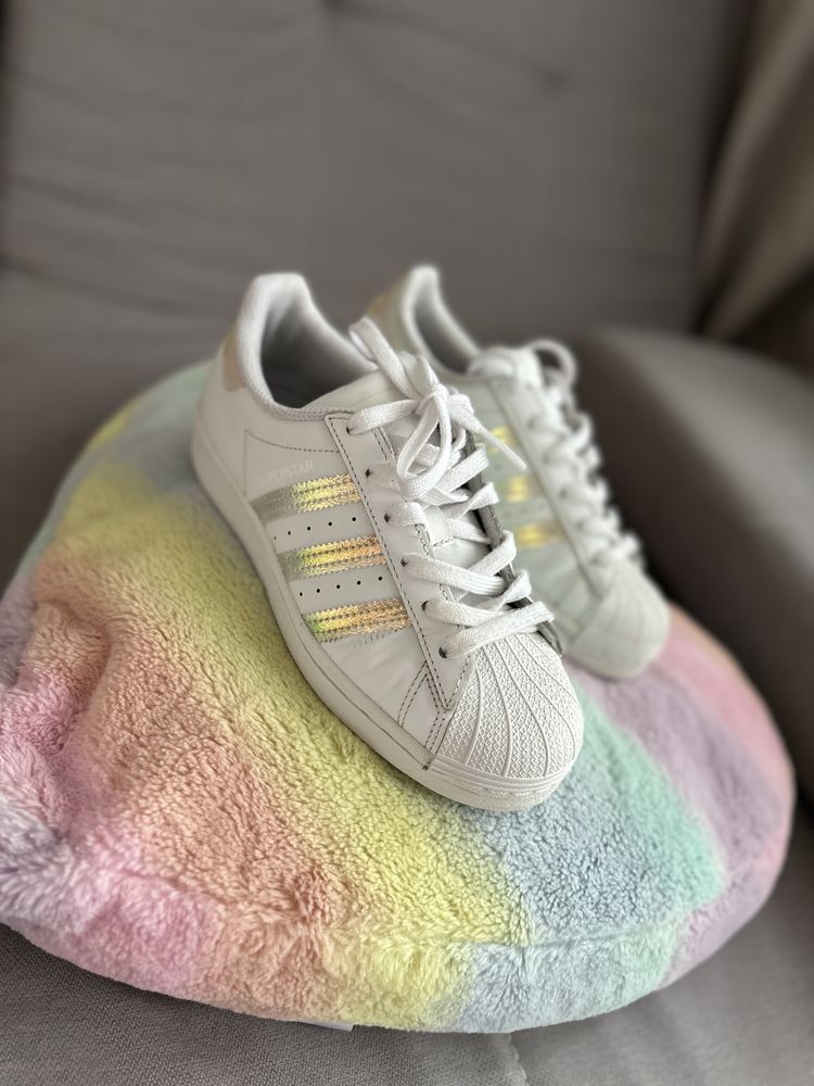 Adidas superstar