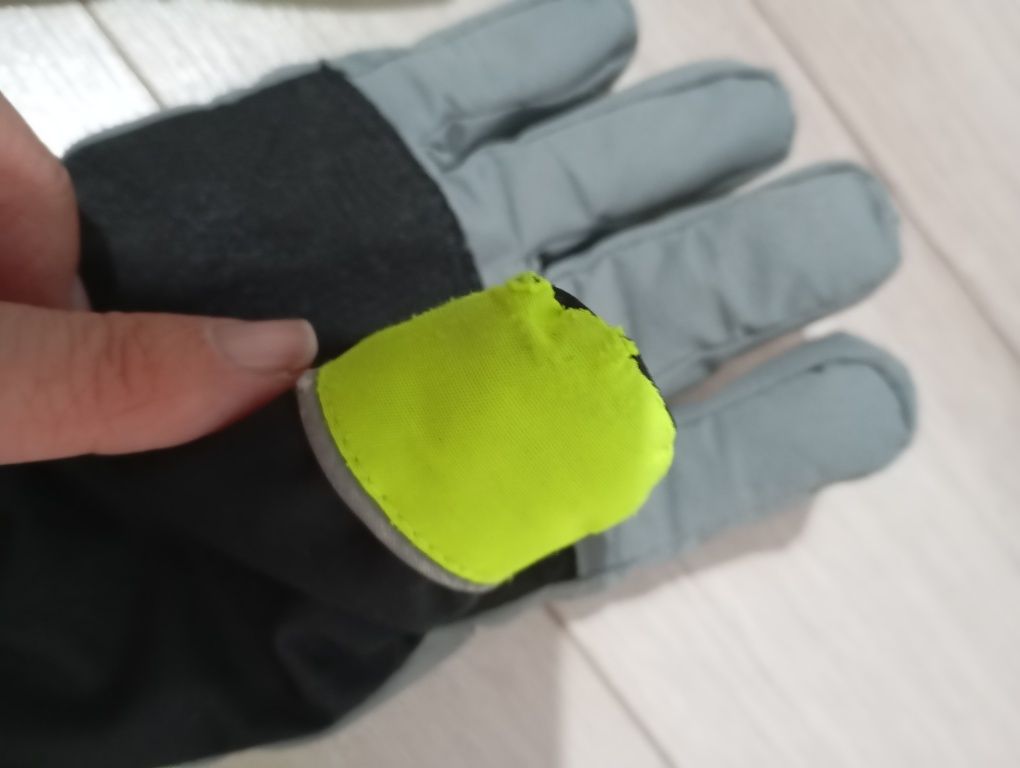 Rękawiczki dziecięce rozmiar 134/146