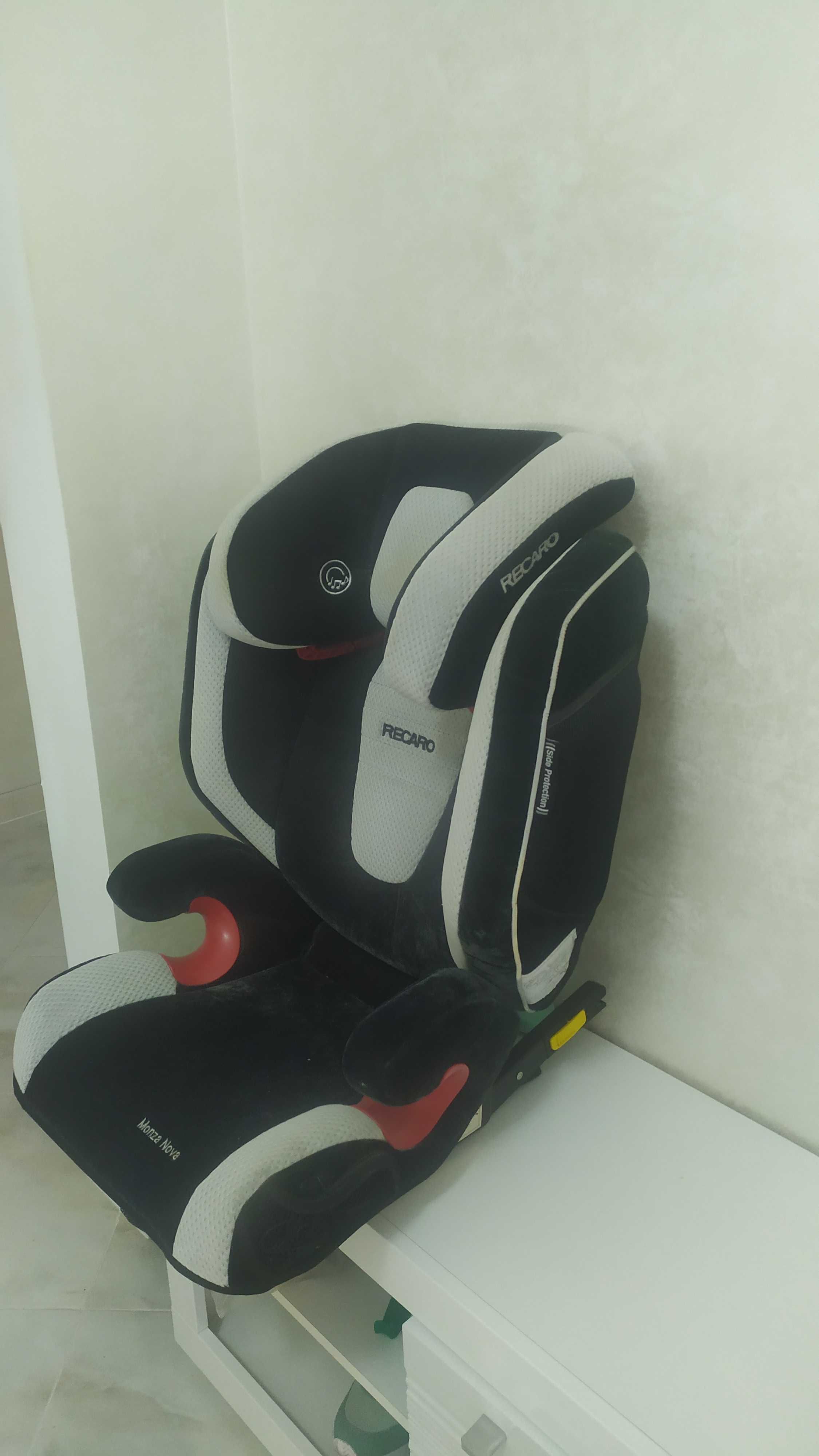 Автокрісло Recaro Monza Nova 2 SeatFix Graphite