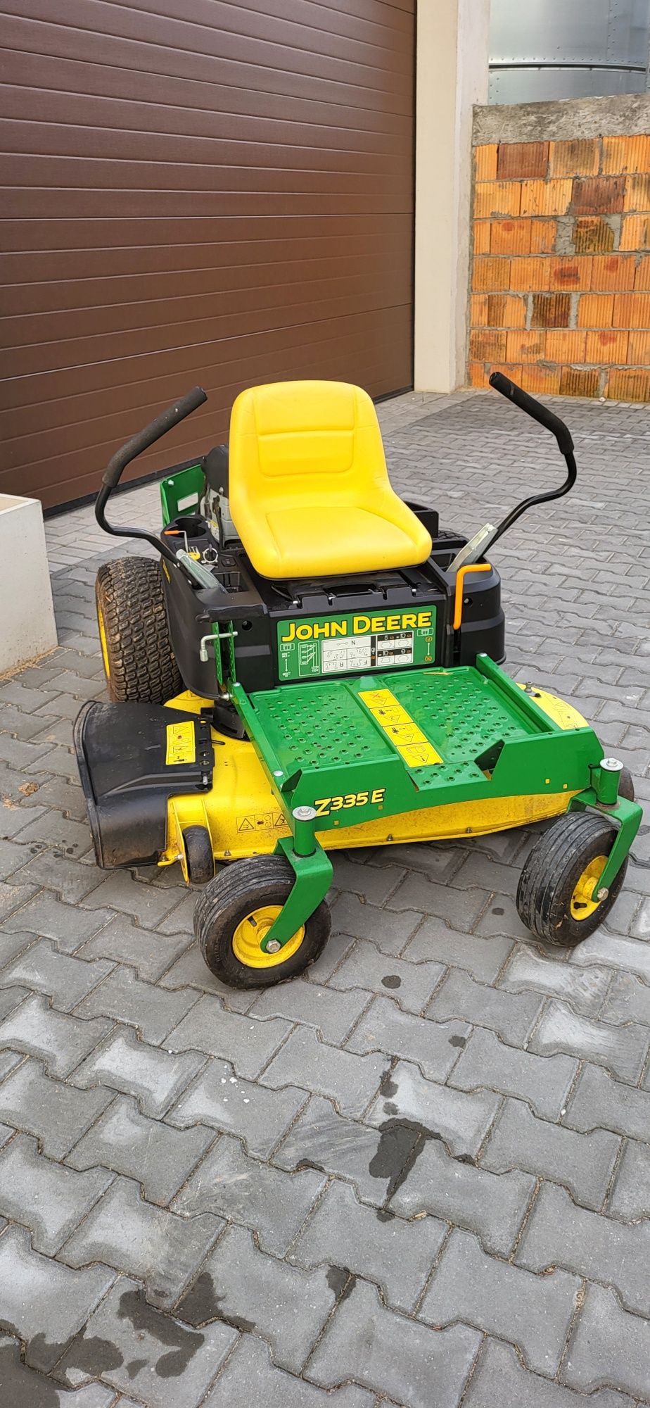 John Deere ZTrak