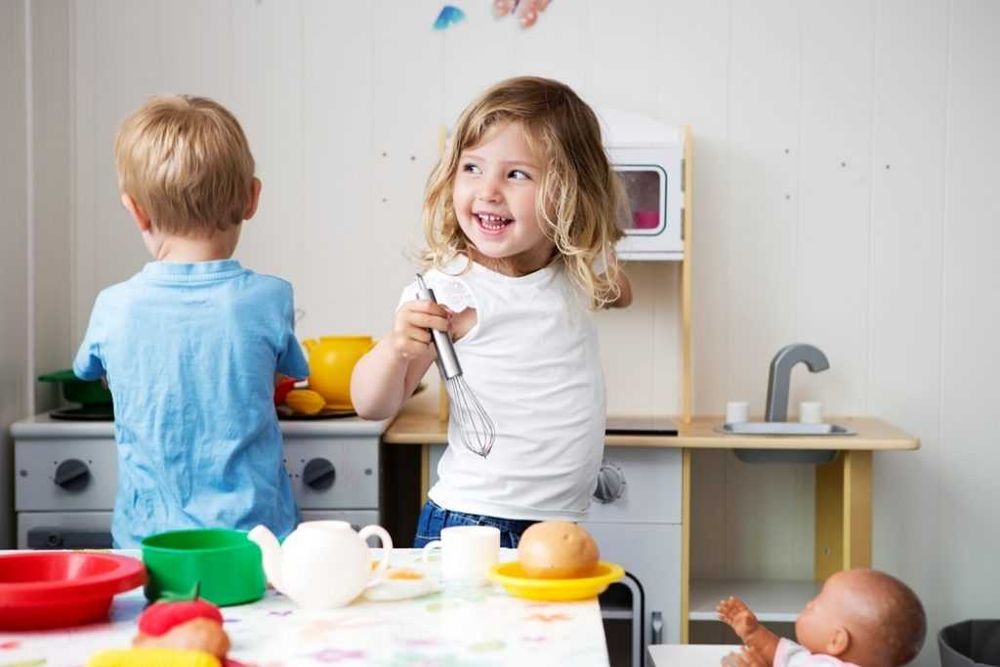 Продаж діючого дитячого центру / садочка у Києві з власним приміщенням