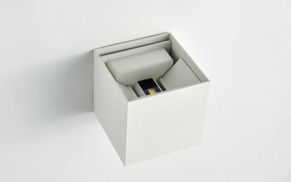 Aplique de parede - Branco - Novo