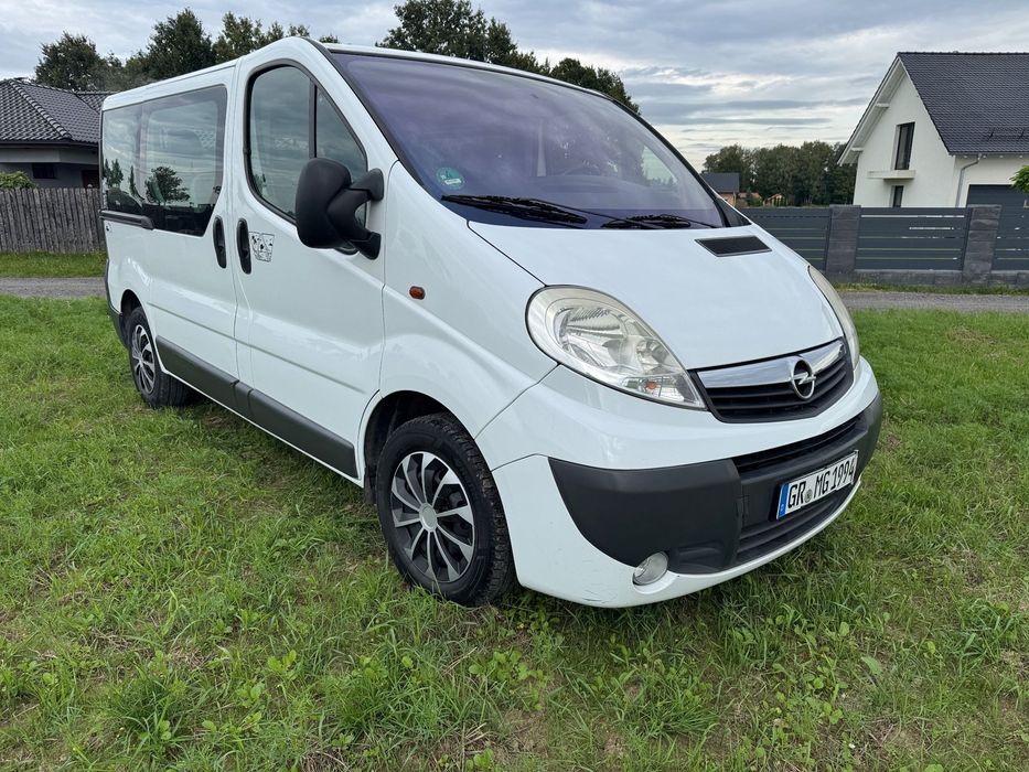 Opel Vivaro Zadbany*9 osob*2xklimatyzacja*Multifunkcja*Parktroniki