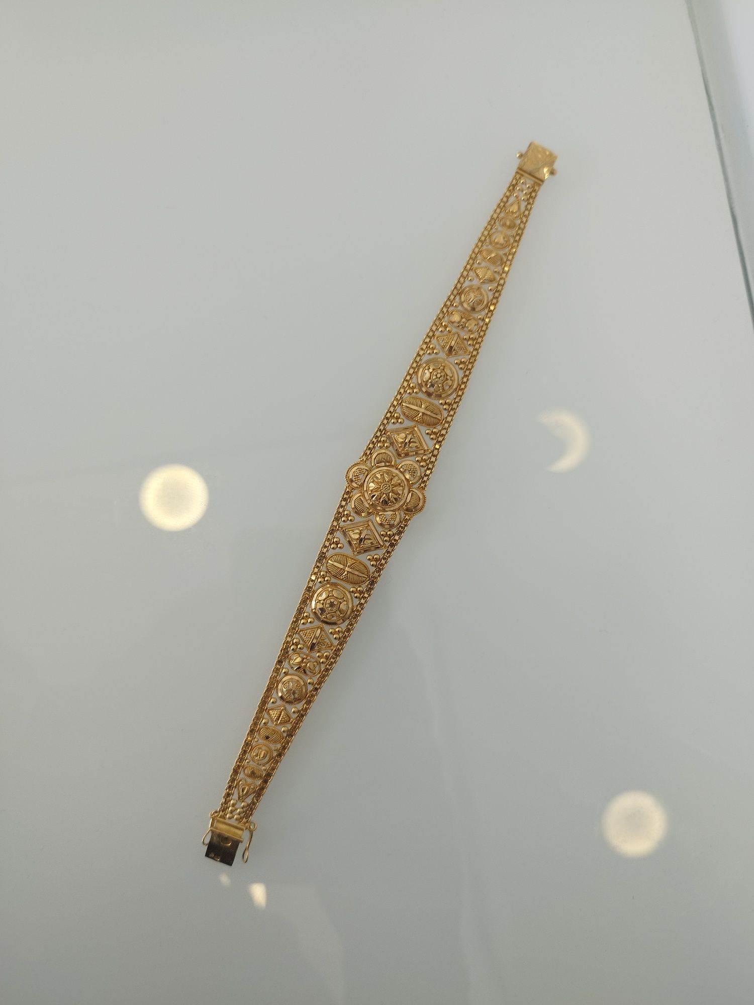 Pulseira em ouro de 19,2kt