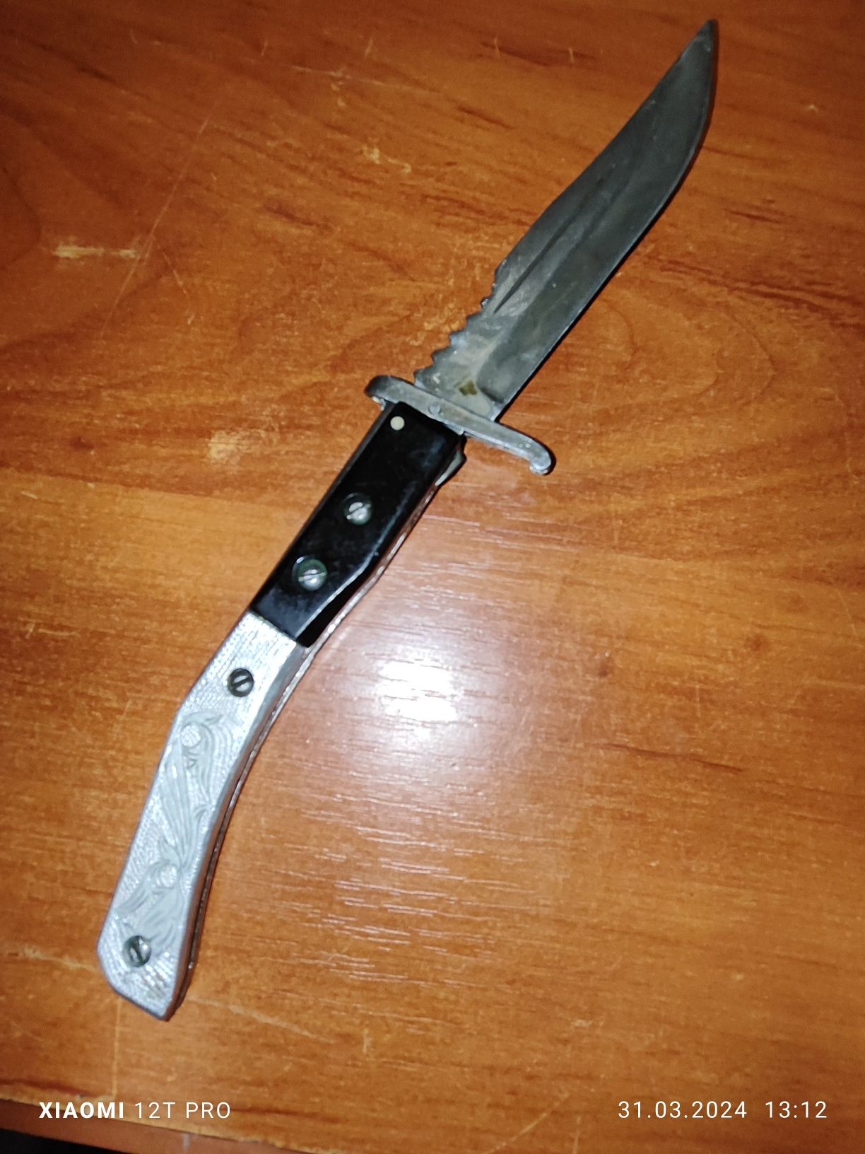 Продам сувенир для мужчины нож