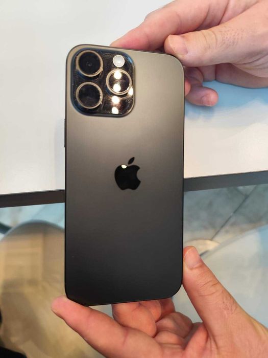 Vendo iPhone 16 pro max