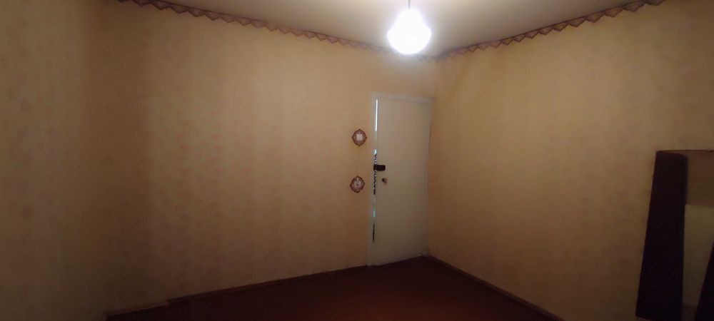 Продам велику! 3 лоджії! 2-к.квартиру на ж/м Лівобережний-3!