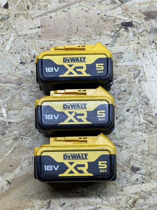 Baterie dewalt dcb184