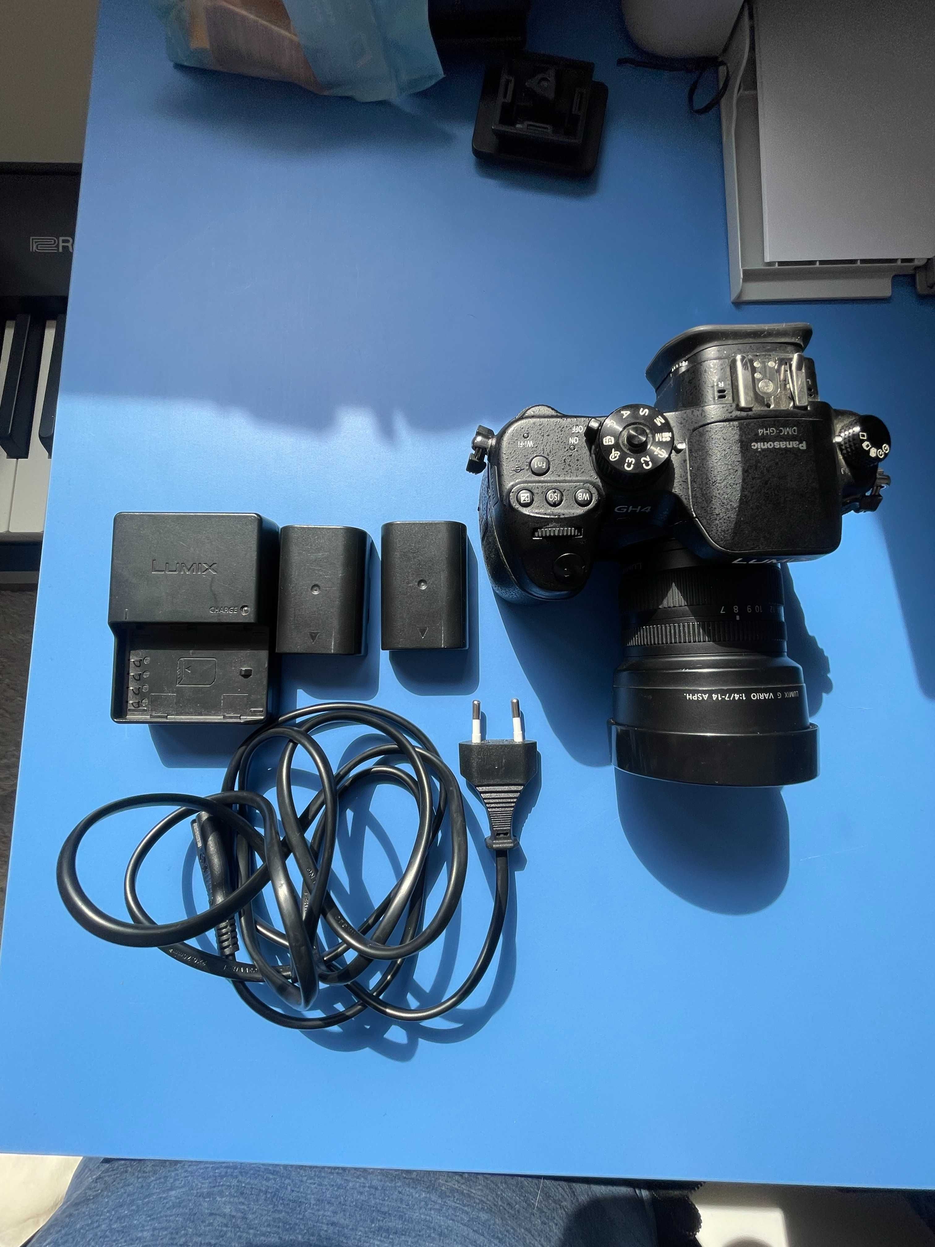 Panasonic Lumix GH4 v-log