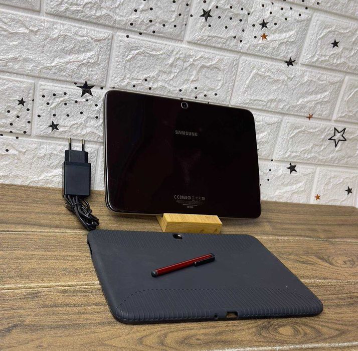 Планшет Samsung Galaxy 10 дюймів