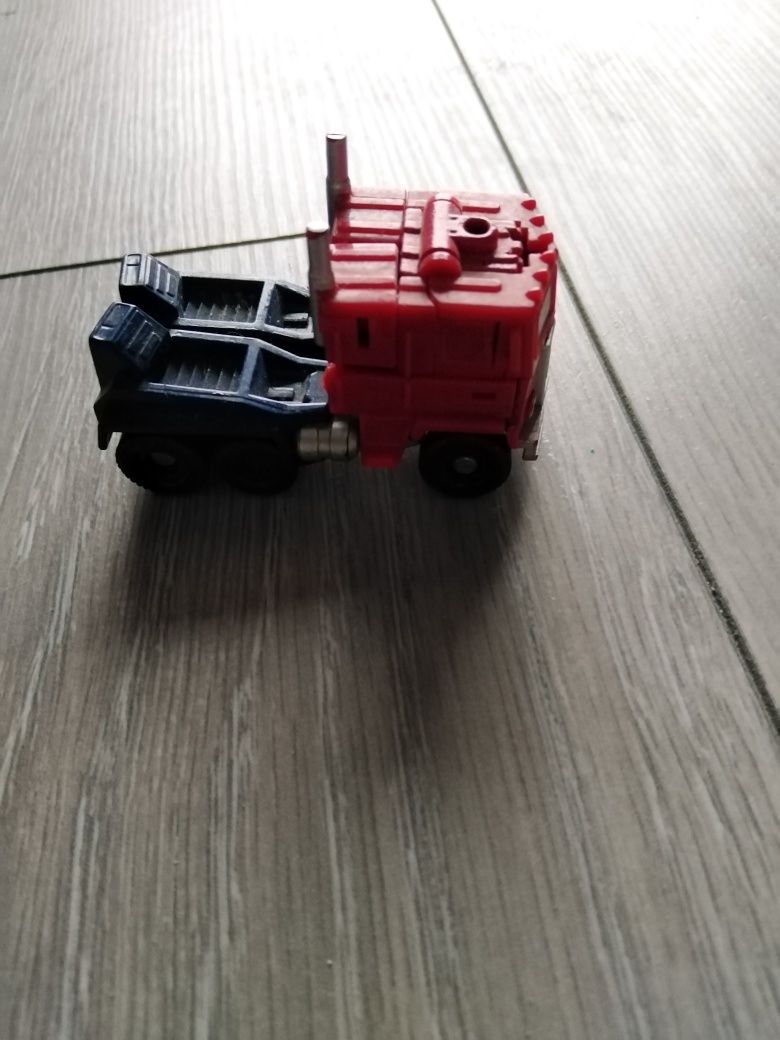 Figurka transformers