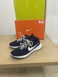 NIKE Buty do biegania 'Revolution 6' w kolorze Granatowy r. 44