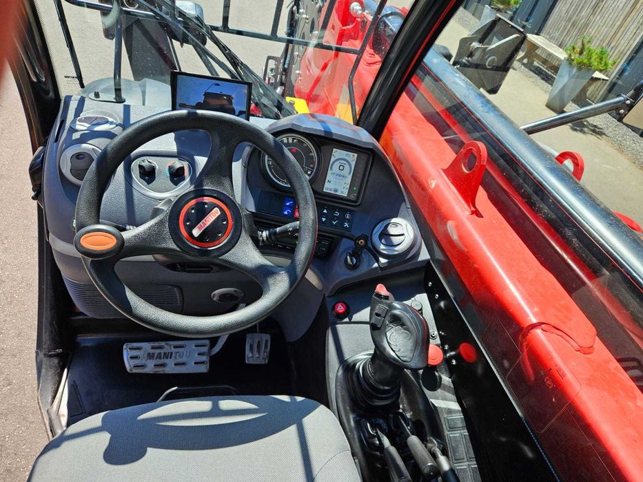 Manitou MT1840 Prawie nowy ładowacz teleskopowy.