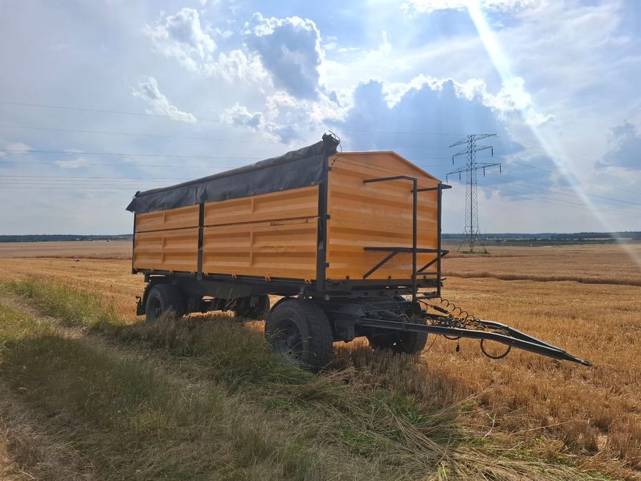 Przyczepa rolnicza wywrotka