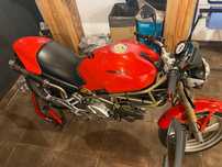 Ducati Monster M600
