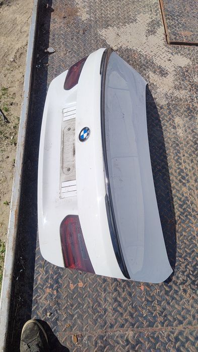 Klapa   BMW  f30