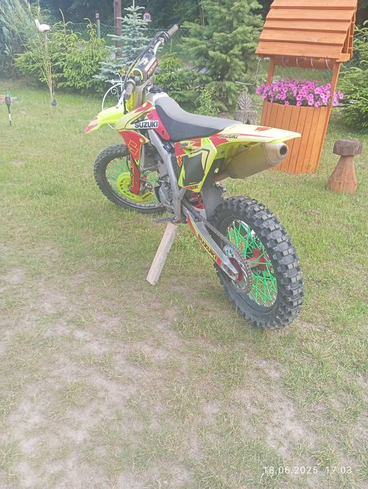 Suzuki rmz 250 16r