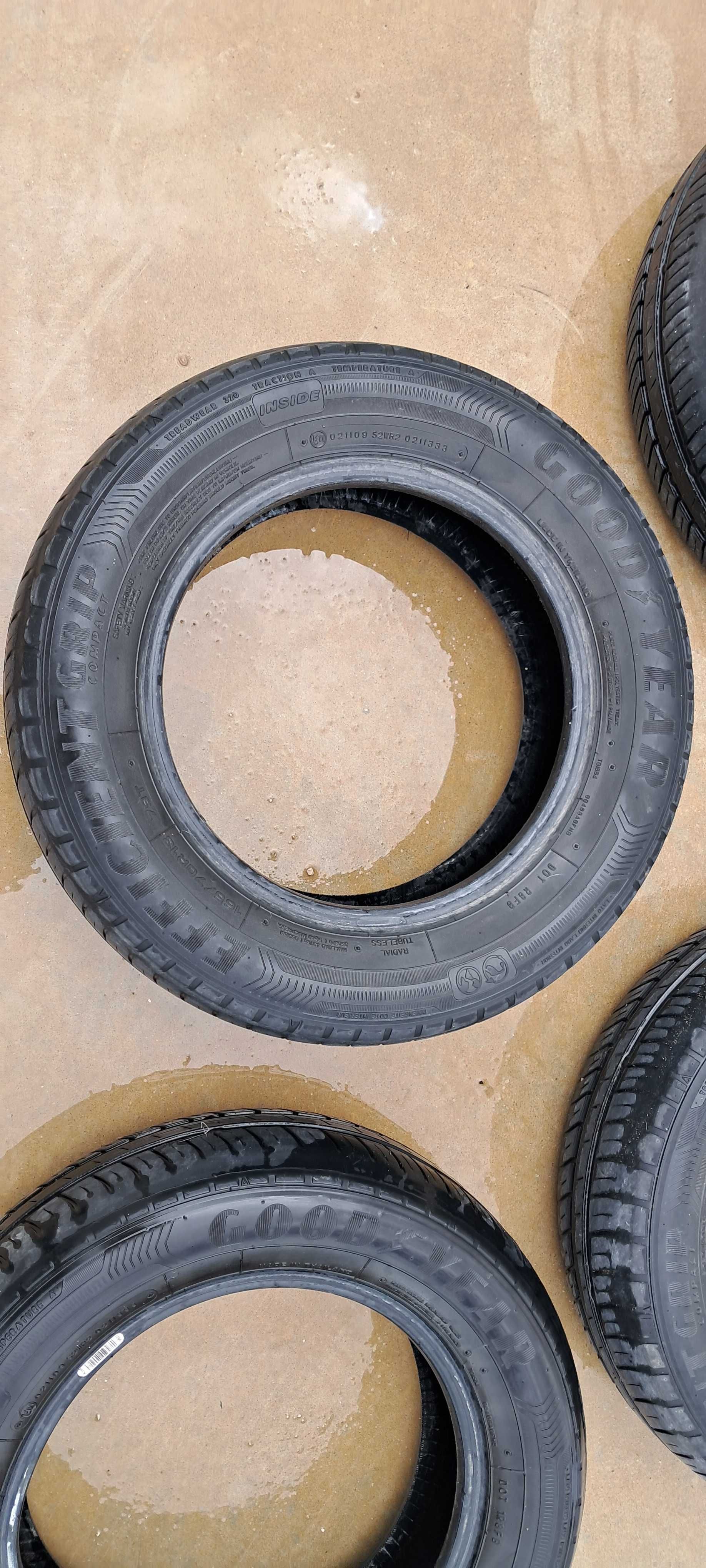 Pneus Goodyear 165/70 R13 4un = 20€