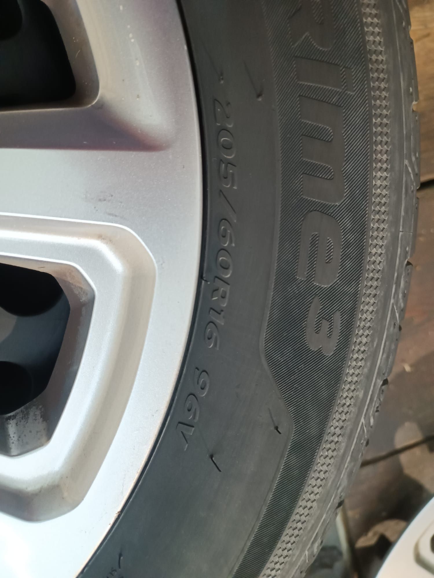 Koła letnie 205/60 R16 Hyundai kona i30 kia cee'd Venga tpms