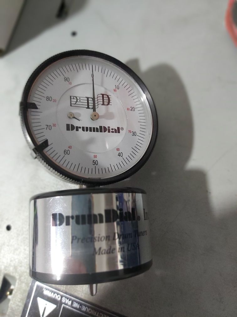 vendo medidor de tensão de bateria