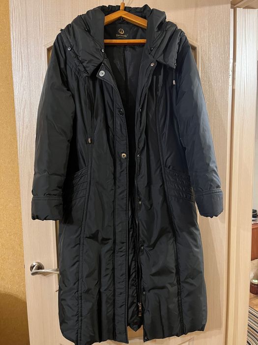 Віддам безкоштовно пуховик