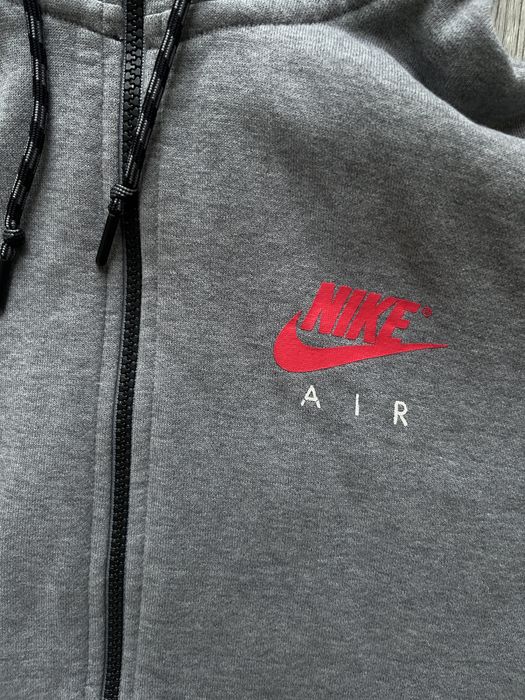 Szara bluza na zamek nike air hoodie z kapturem