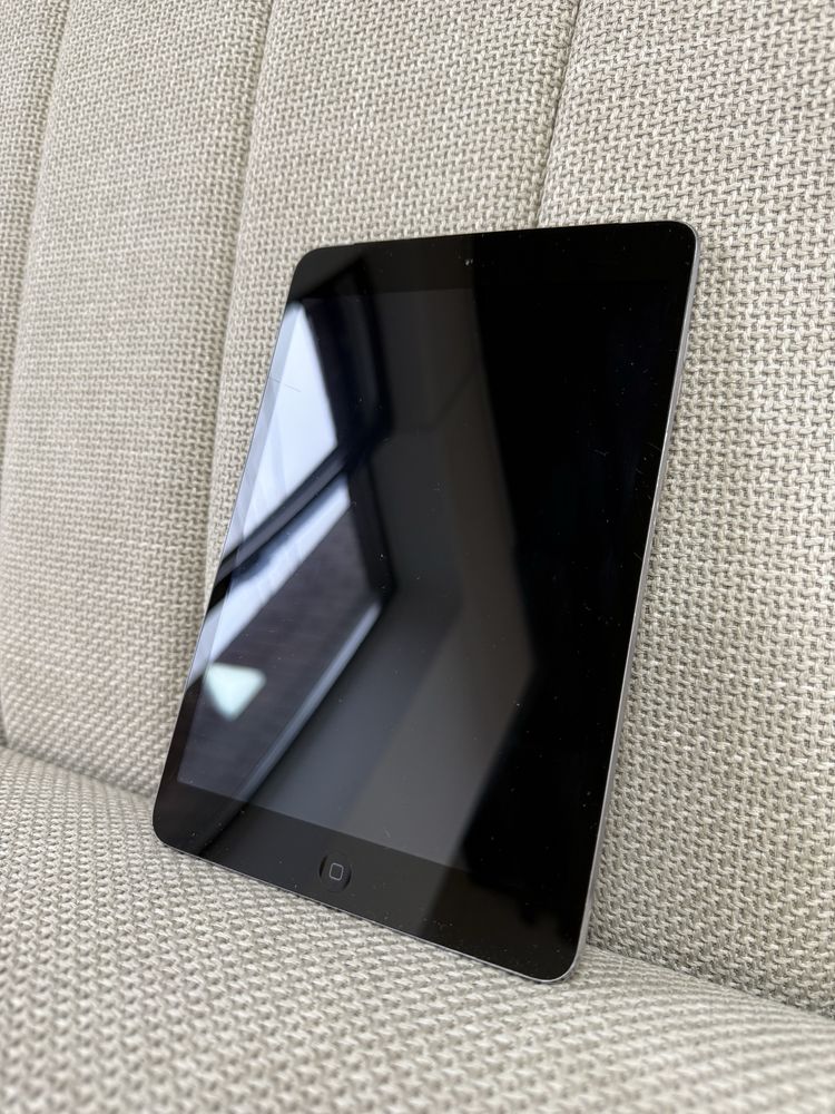 Планшет Apple iPad Mini 2 64gb WiFI LTE space gray з сімкартою