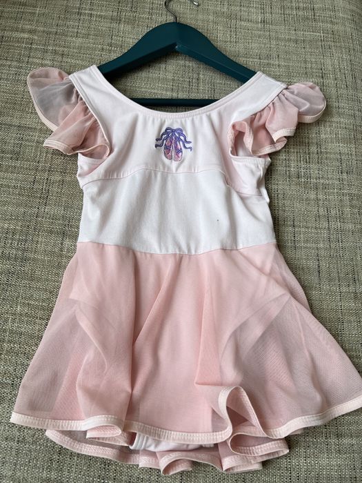 Набір дитячих боді /плаття -4 комплекта