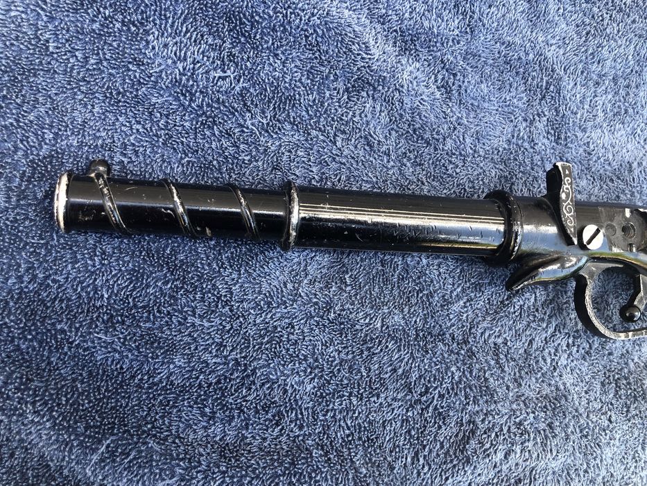 Продам іграшку игрушку сувенір сувенир пістолет пистолет мушкет