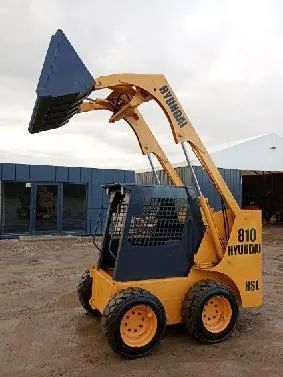 Hyundai 810 HSL  Ładowarka Hyundai 810 HSL TYP Bobcat