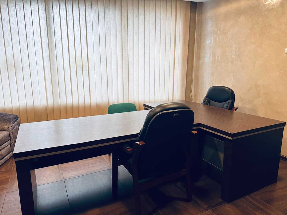 Офис в аренду от Хозяина в ЖК "Белый Парус" 215 м2, 1-й этаж