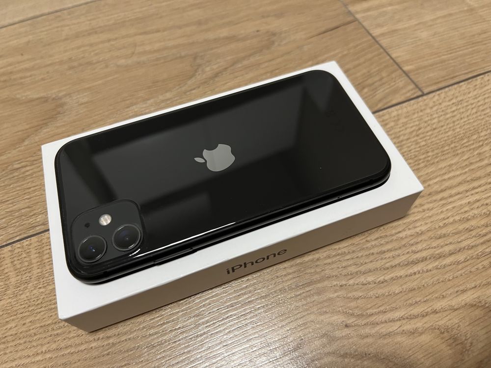 Idealny iPhone 11 64 GB BLACK w PERFEKCYJNYM stanie!