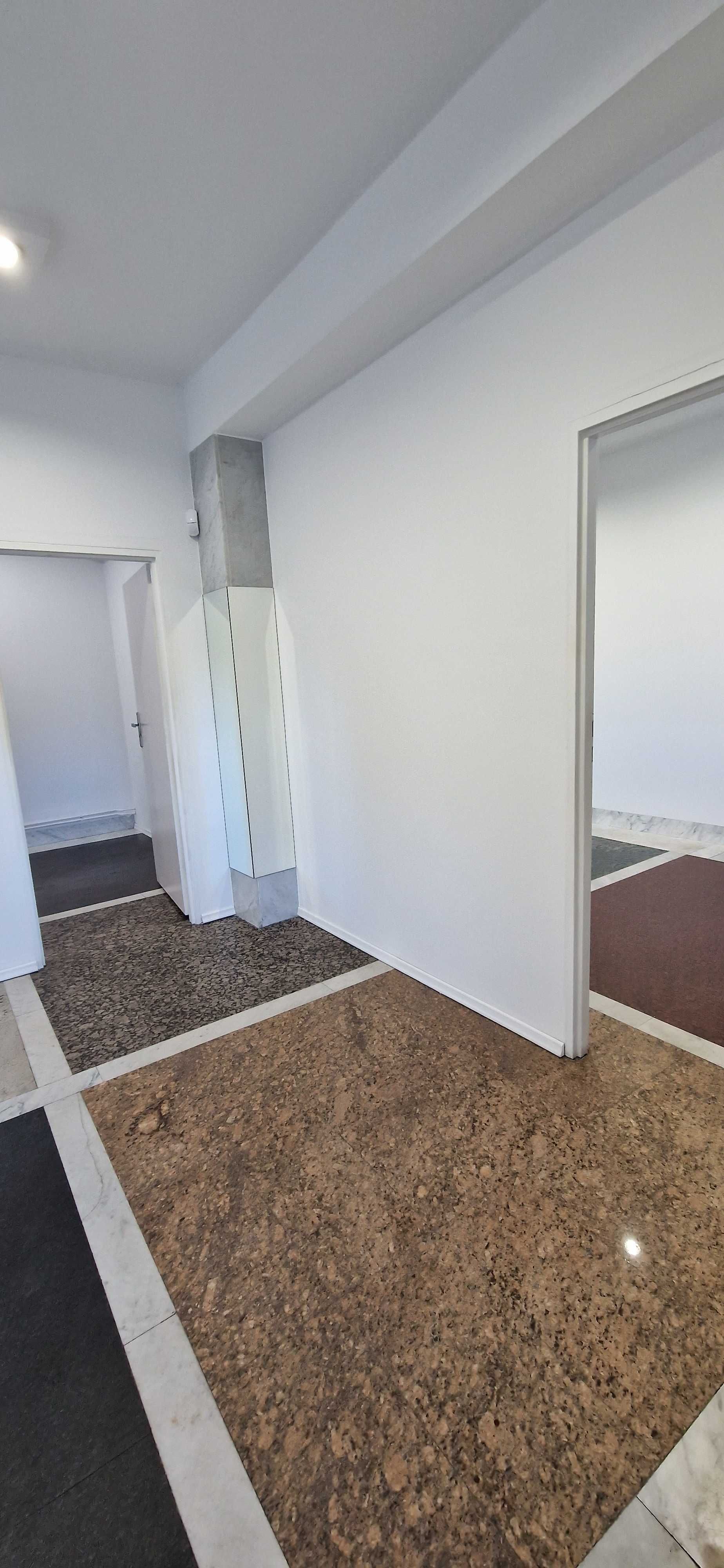 Lokal handlowy usługowy parter centrum ulica dojazdowa do rynku