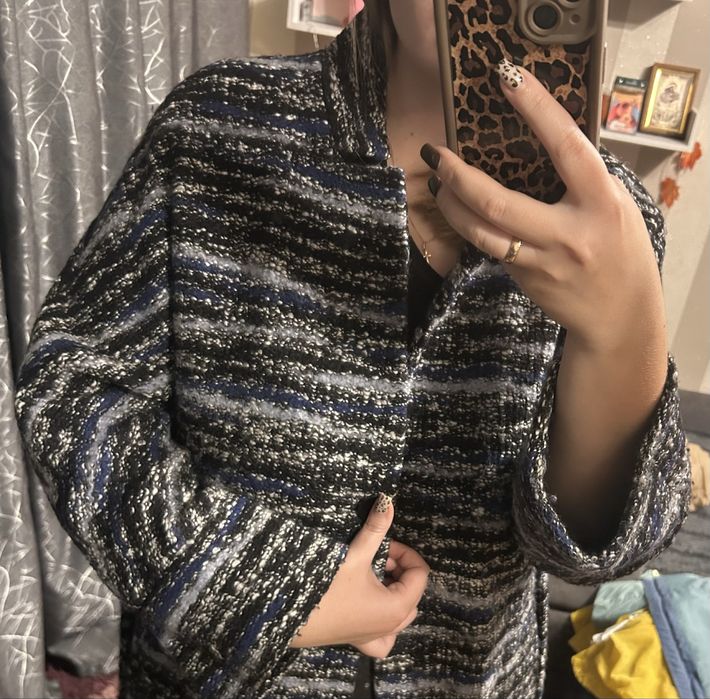 Стильне пальто вовна ягня 50 розмір