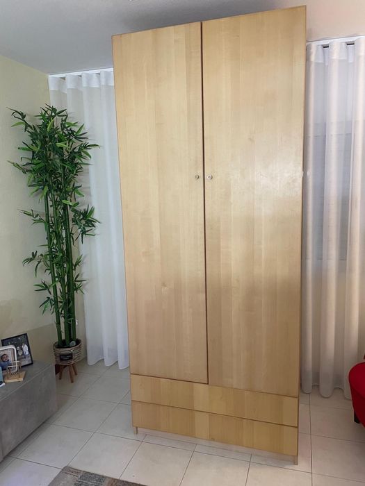 Roupeiro c/ 2 portas e gavetas Castanho