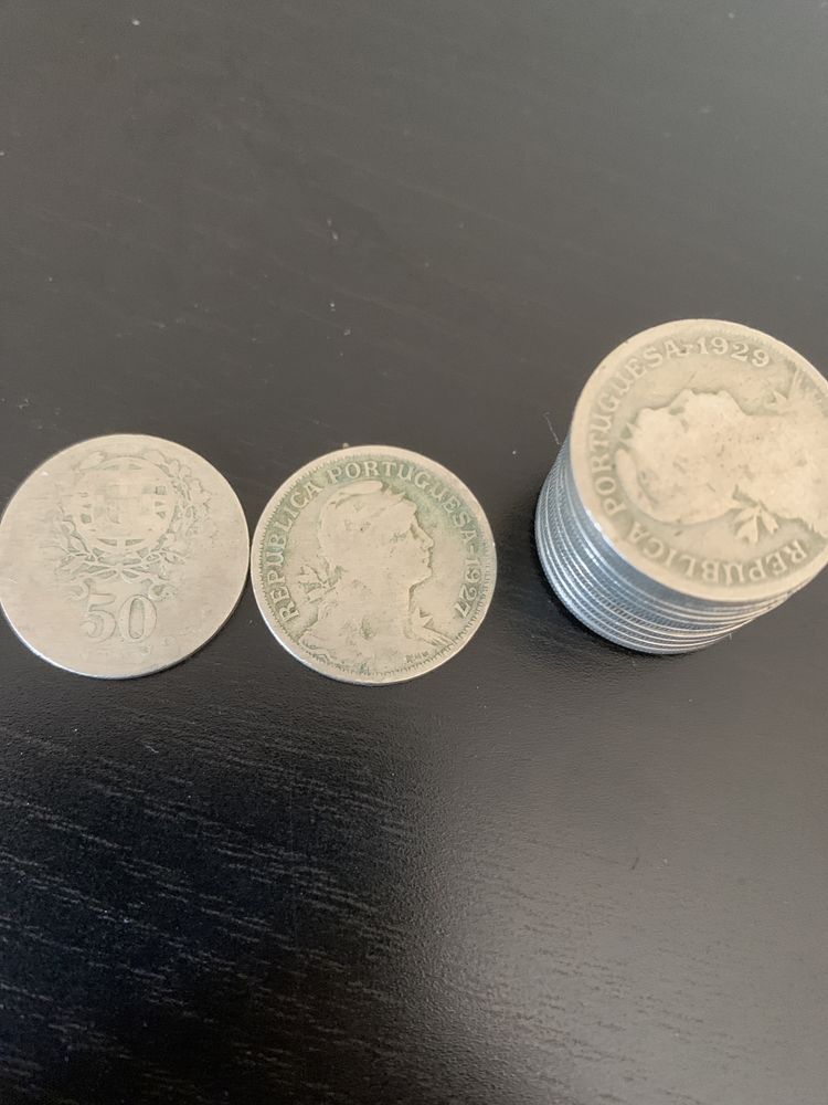 Vendo moedas de 50 centavos de 1927/1979