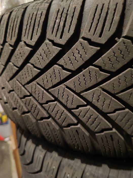 Felgi stalowe Ford Fiesta z oponami zimowymi Continental 15"