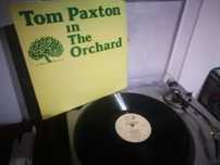 TOM PAXTON - Tom Paxton In The Orchard LP