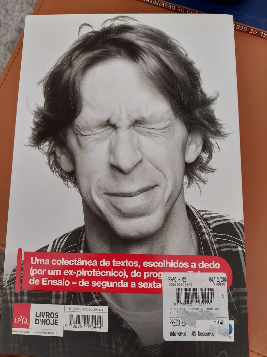 Livro Tubo de Ensaio Parte II - Bruno Nogueira & João Quadros - Humor