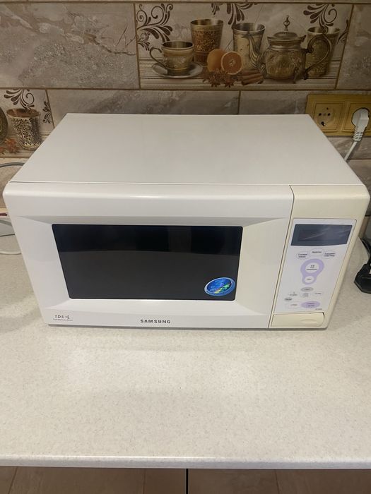 Продається мікрохвильовка