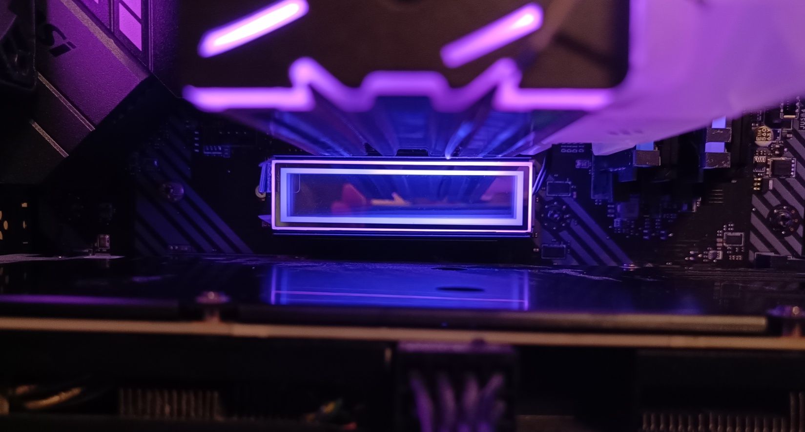 Radiator aRGB na dysk M.2 SSD