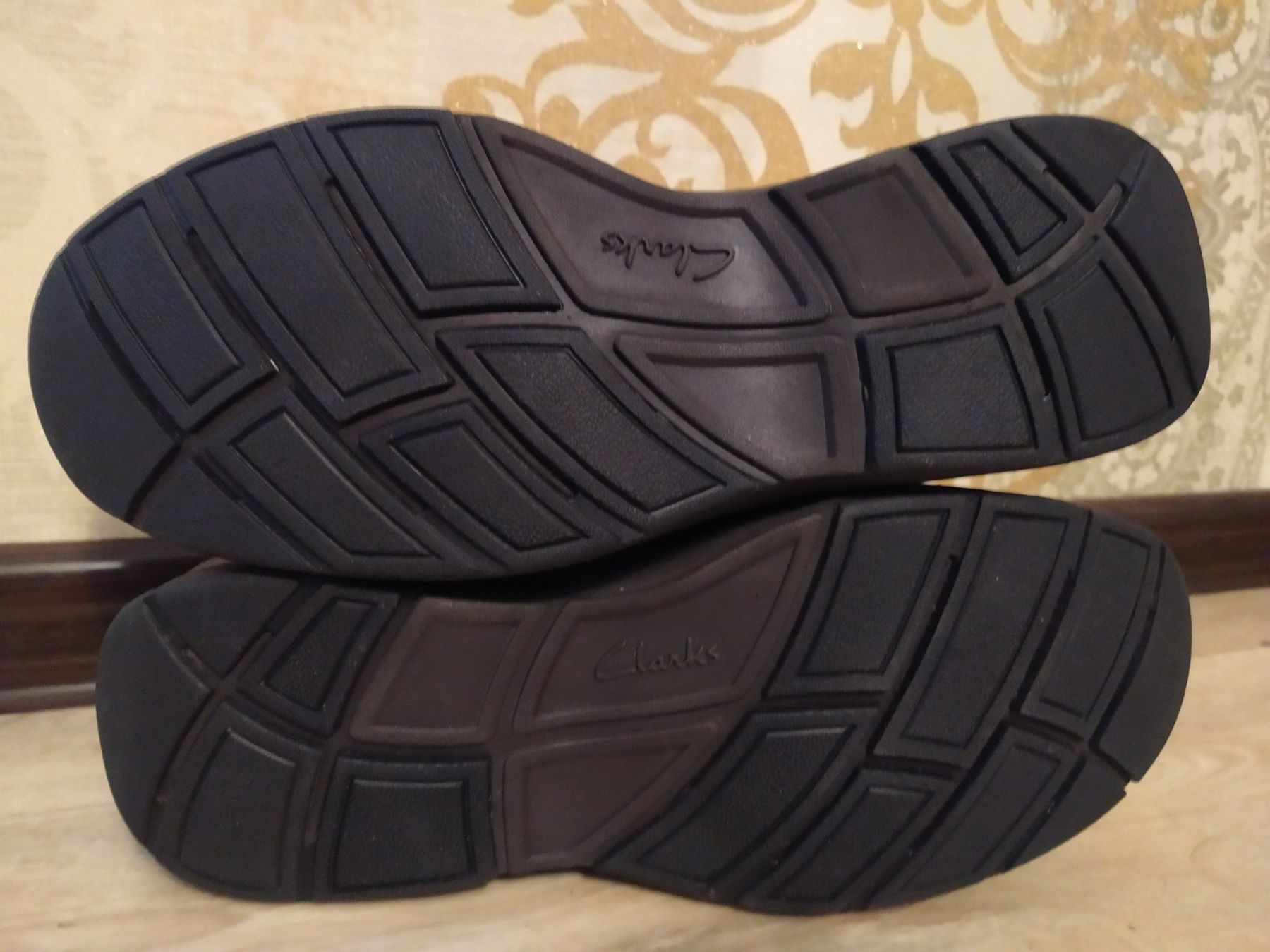 Новые ботинки Clarks Gore-tex р43-43,5 29см