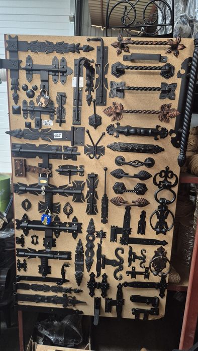 Kute zawiasy Ozdobne Narożniki okienne drzwiowe kute  RÓŻNE 30cm 40cm