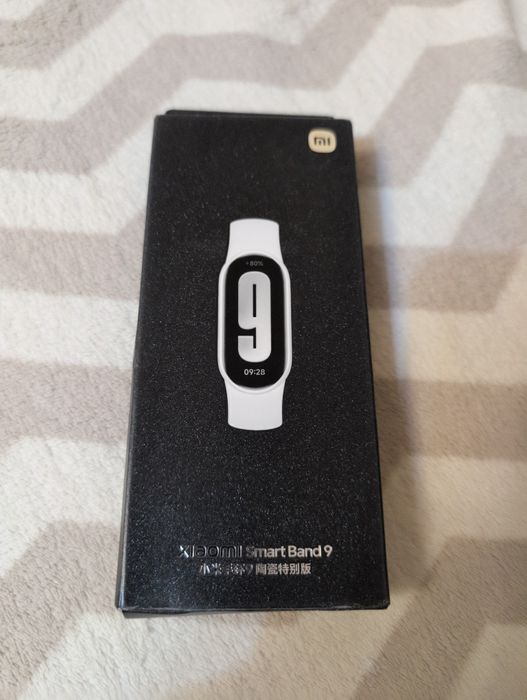 Продам Xiaomi band 9 ceramic
