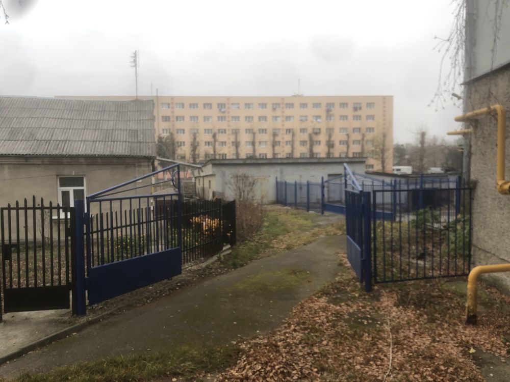 Здам гараж 42,5м2 на пр.волі 51б