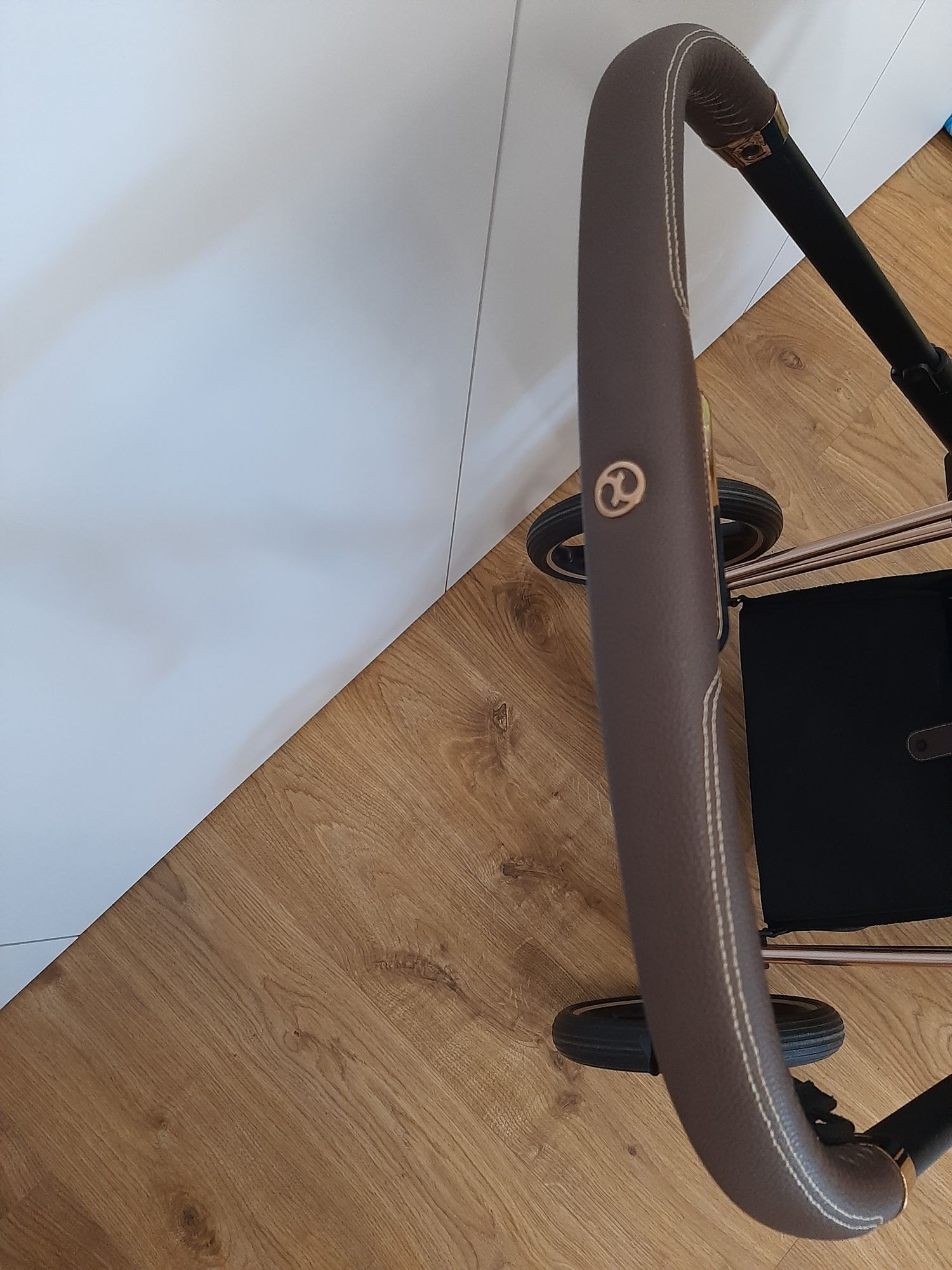 Прогулянковий візочок Cybex Priam